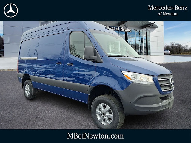 2026 Mercedes-Benz Sprinter 2500 Cargo 144 WB